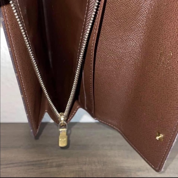Louis Vuitton Sarah Mini Lin Long Wallet - Picture 8 of 12